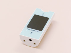 自己血糖測定器写真